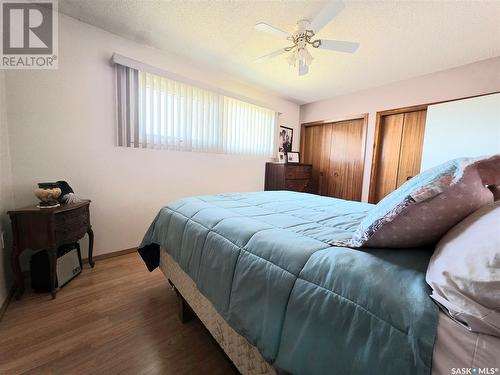 101 Fraser Avenue, Oxbow, SK - Indoor Photo Showing Bedroom