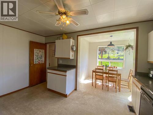 2158 Makonin Road, Glade, BC - Indoor Photo Showing Kitchen