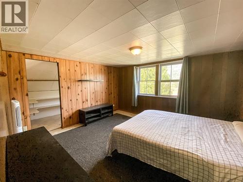2158 Makonin Road, Glade, BC - Indoor Photo Showing Bedroom