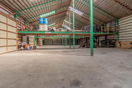 Intérieur - 1687 Route 138, Donnacona, QC - Indoor Photo Showing Garage
