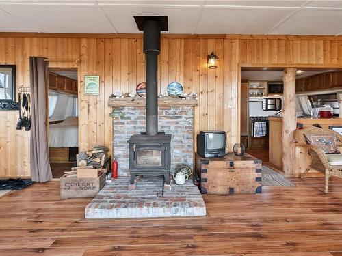 1090 Seventh Ave, Ucluelet, BC 