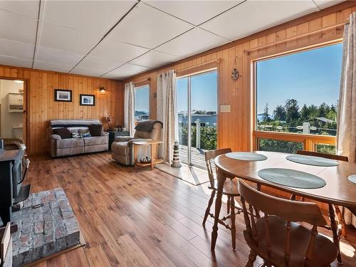 1090 Seventh Ave, Ucluelet, BC 