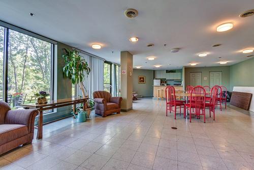 Common room - 404-2505 Av. Du Havre-Des-Îles, Laval (Chomedey), QC - Indoor