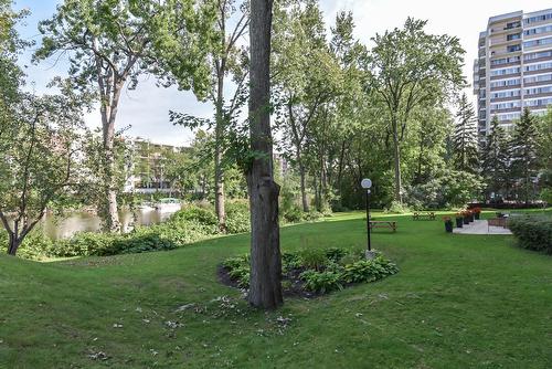 Backyard - 404-2505 Av. Du Havre-Des-Îles, Laval (Chomedey), QC - Outdoor
