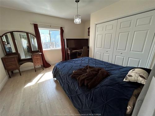 27 Spruce, Mcgregor, ON 