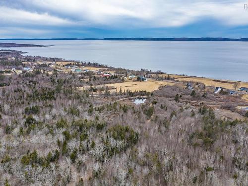Highway 101, Plympton, NS 