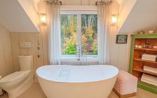 Ensuite bathroom - 5 Rue Champoux, Sainte-Béatrix, QC - Indoor Photo Showing Bathroom