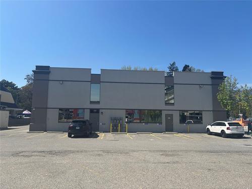 1635 Abbott Street, Kelowna, BC 