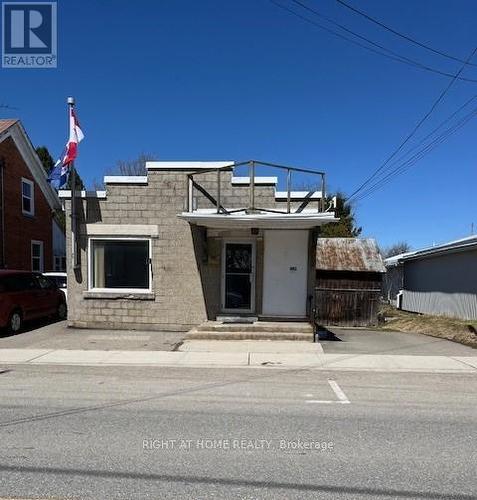 8 Main Street N, Rideau Lakes, ON - Outdoor