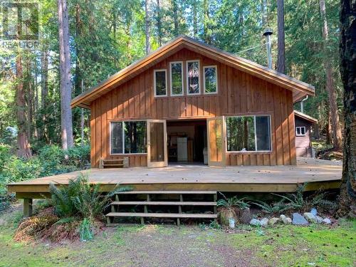 1157 Tennyson Rd, Savary Island, BC - Outdoor With Deck Patio Veranda