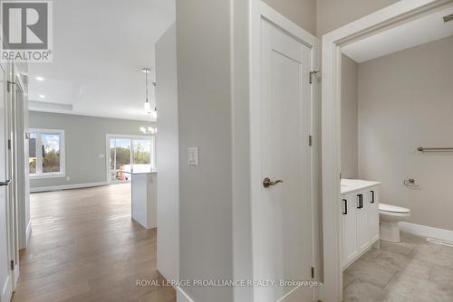 9 Ben Tekamp Terrace, Brockville, ON - Indoor