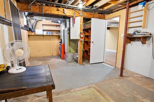 524 River Park Drive, Swan River, MB - Indoor Photo Showing Basement