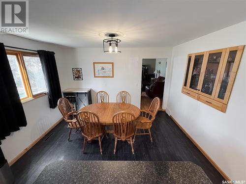 208 1St Street E, Climax, SK - Indoor Photo Showing Dining Room