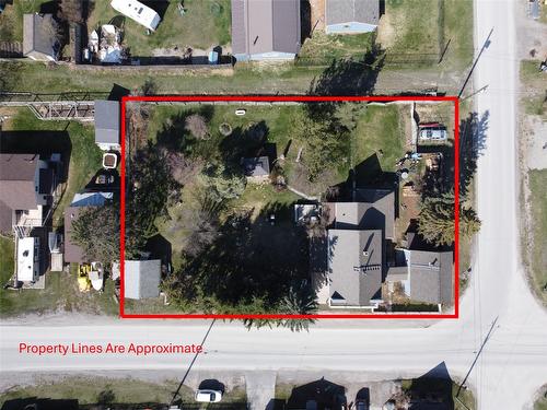 9215 Main Avenue, Wilmer, BC -  With View