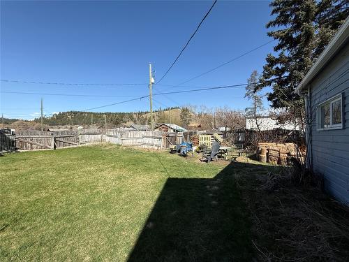 9215 Main Avenue, Wilmer, BC - Outdoor