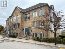 200 - 406 NORTH SERVICE ROAD E  Oakville, ON L6H 5R2