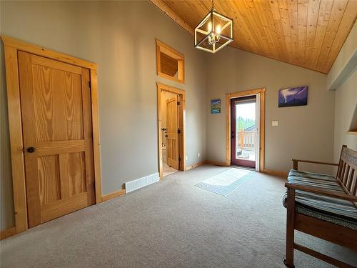 940 313Th Drive, Kimberley, BC - Indoor Photo Showing Other Room