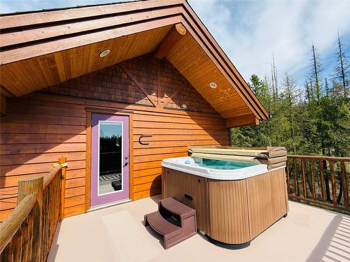 940 313Th Drive, Kimberley, BC - Outdoor With Exterior