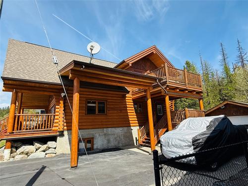 940 313Th Drive, Kimberley, BC - Outdoor With Exterior