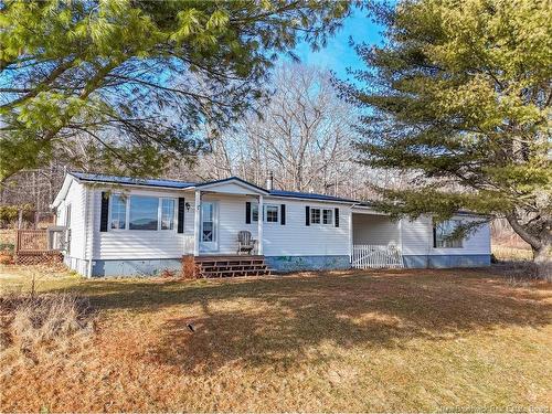 6860 Route 102, Dumfries, NB 