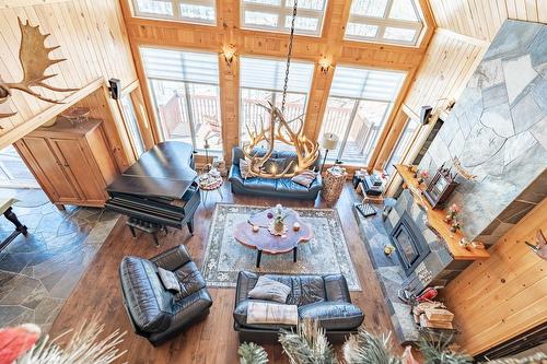 Living room - 21 Imp. Des Grands-Montets, Lac-Supérieur, QC - Indoor