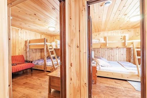 Bedroom - 21 Imp. Des Grands-Montets, Lac-Supérieur, QC - Indoor