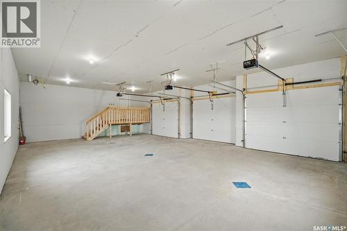 8 George Drive, Humboldt Rm No. 370, SK - Indoor Photo Showing Garage