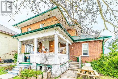 6 Glenelg Street W, Kawartha Lakes (Lindsay), ON - Outdoor