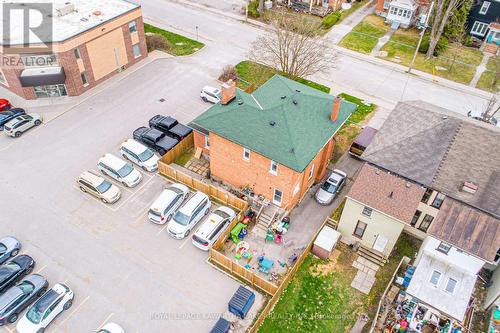 6 Glenelg Street W, Kawartha Lakes (Lindsay), ON - Outdoor