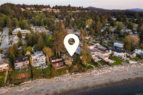 5153 Cordova Bay Rd, Saanich, BC 