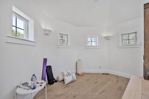 428510 25Th Side Road, Mono, ON - Indoor Photo Showing Other Room