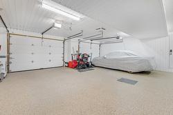 Garage - 