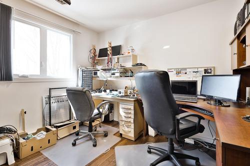 Chambre à coucher - 856 Rue Bernard-Pilon, Mcmasterville, QC - Indoor Photo Showing Office