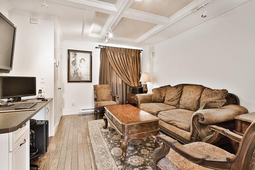 Chambre à coucher - 856 Rue Bernard-Pilon, Mcmasterville, QC - Indoor Photo Showing Living Room