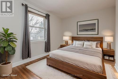 2290 Woodward Avenue, Burlington, ON - Indoor Photo Showing Bedroom