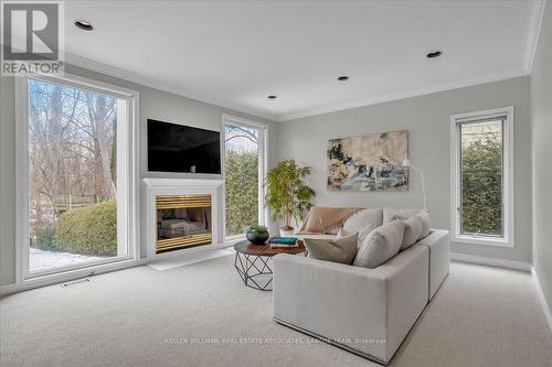 881 The Greenway, Mississauga, ON - Indoor Photo Showing Living Room With Fireplace