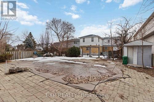 2065 Westfield Drive, Mississauga, ON - Outdoor