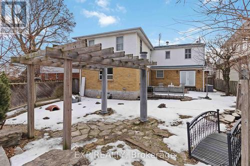 2065 Westfield Drive, Mississauga, ON - Outdoor