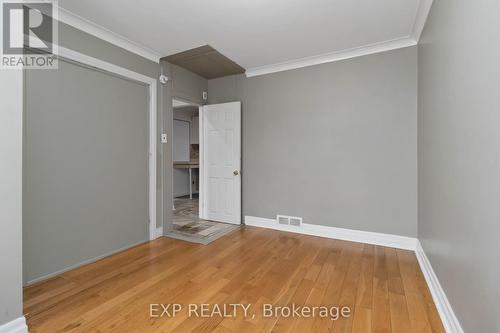 2065 Westfield Drive, Mississauga, ON - Indoor Photo Showing Other Room