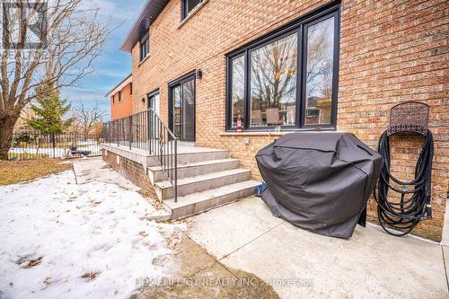 1386 Bough Beeches Boulevard, Mississauga, ON - Outdoor