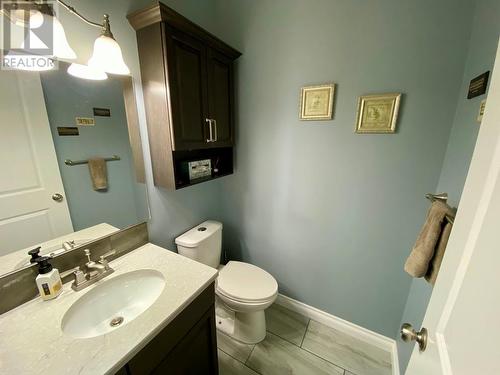 8165 Harper Subdivision Subdivision, Dawson Creek, BC - Indoor Photo Showing Bathroom