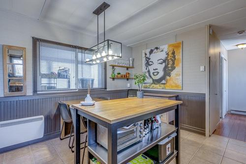 Kitchen - 13 Boul. Grand-Prix, Laval (Vimont), QC - Indoor