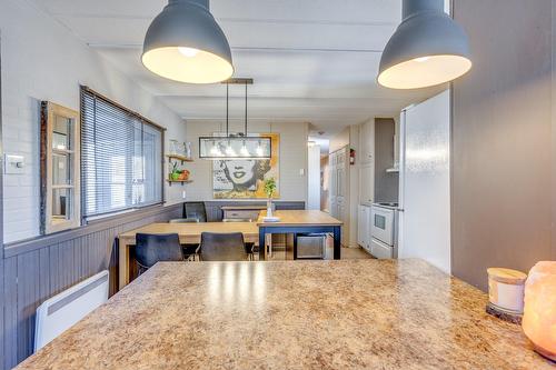 Kitchen - 13 Boul. Grand-Prix, Laval (Vimont), QC - Indoor