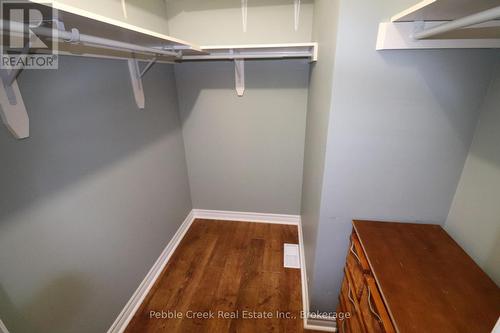 74 Iroquois Lane, Ashfield-Colborne-Wawanosh (Colborne Twp), ON - Indoor With Storage