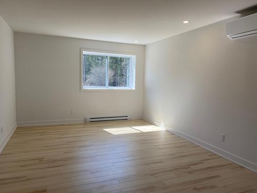 Living room - 539 Rue Charlie-Forbell, Mont-Tremblant, QC - Indoor Photo Showing Other Room