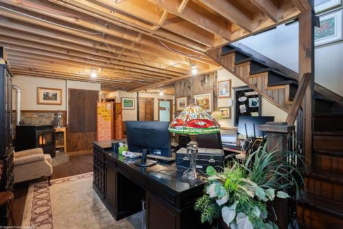 Salle familiale - 6365 Ch. Des Hauteurs, Sainte-Adèle, QC - Indoor