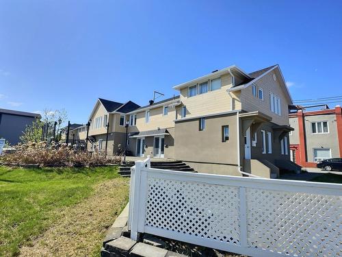 Façade - 168 Av. Perrault, Val-D'Or, QC - Outdoor