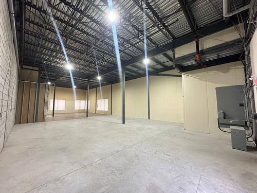 Interior - 288 Rue Ness, Montréal (Saint-Laurent), QC 