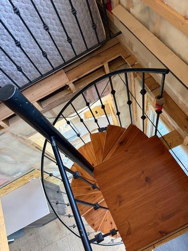 Escalier - 7152 Ch. De L'Orignal, Duhamel, QC -  Photo Showing Other Room