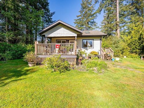 1495 Baikie Rd, Denman Island, BC 